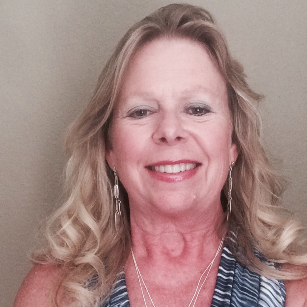 Meet your Posher, Janis